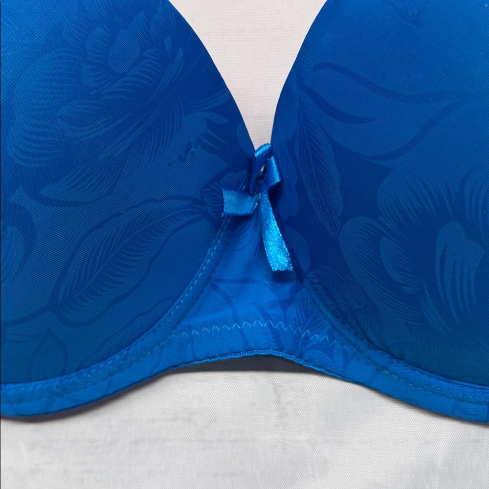 Viola’s Secret NWT Royal Blue Floral Padded Underwire Bra 9793D 42D - Picture 2 of 8